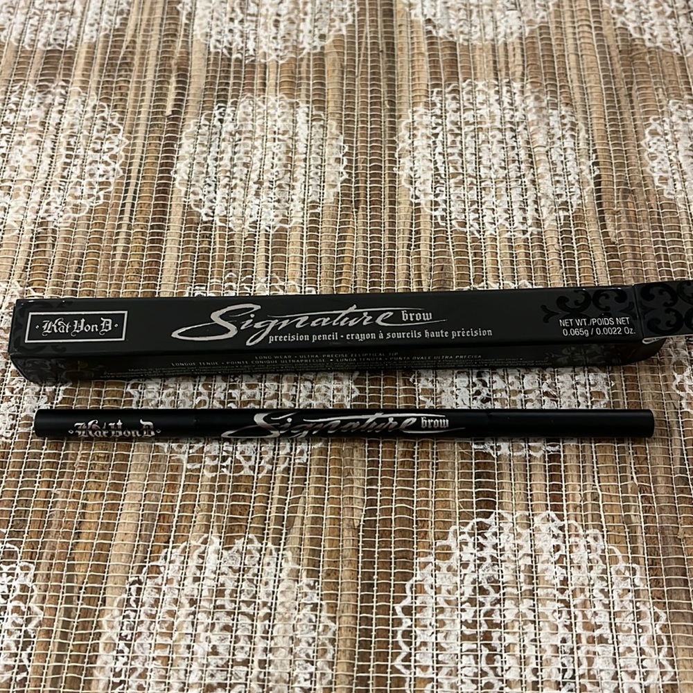 Kat Von D Signature Brow Precision Pencil in Graphite .065 g brand new in box